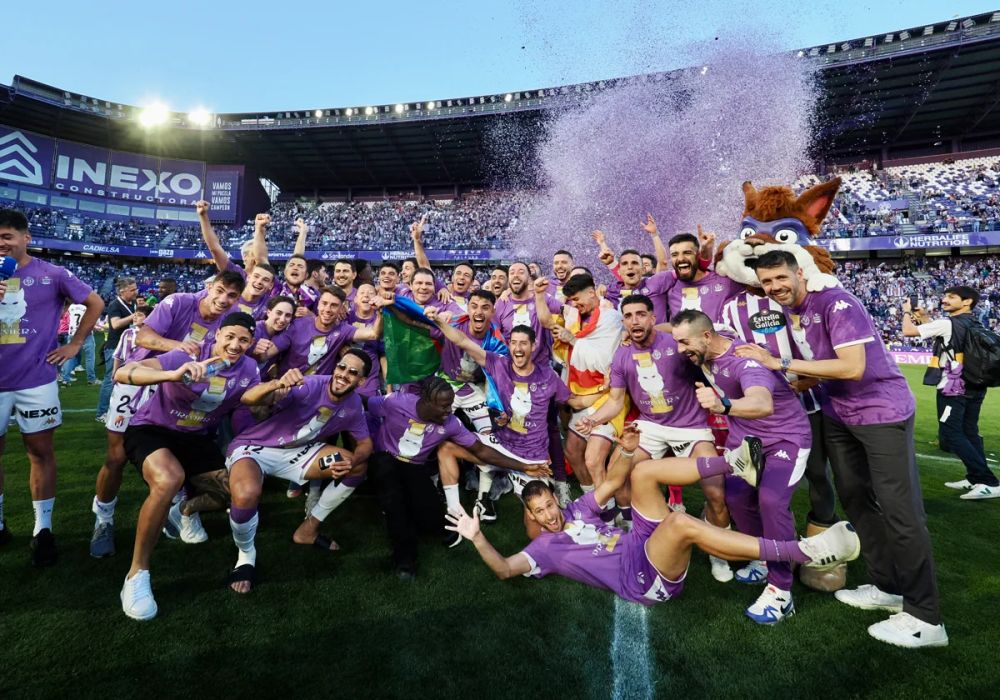 FC Real Valladolid promosso in prima divisione 