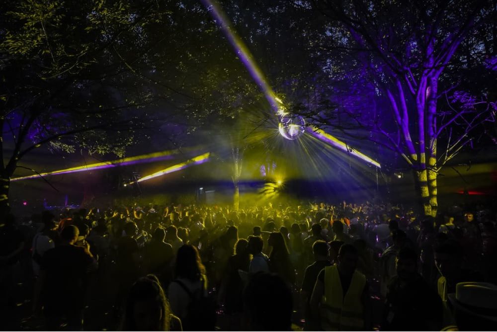 Efeitos laser no Bilbao BBK Live Festival 2024